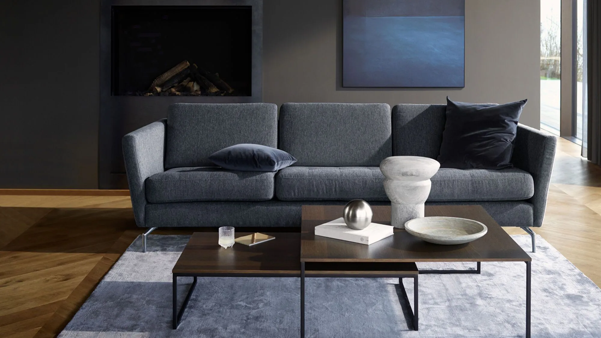 Диван Osaka - Napoli 2257 Ткань  тёмно-синего цвета  -  Под заказ в интерьере