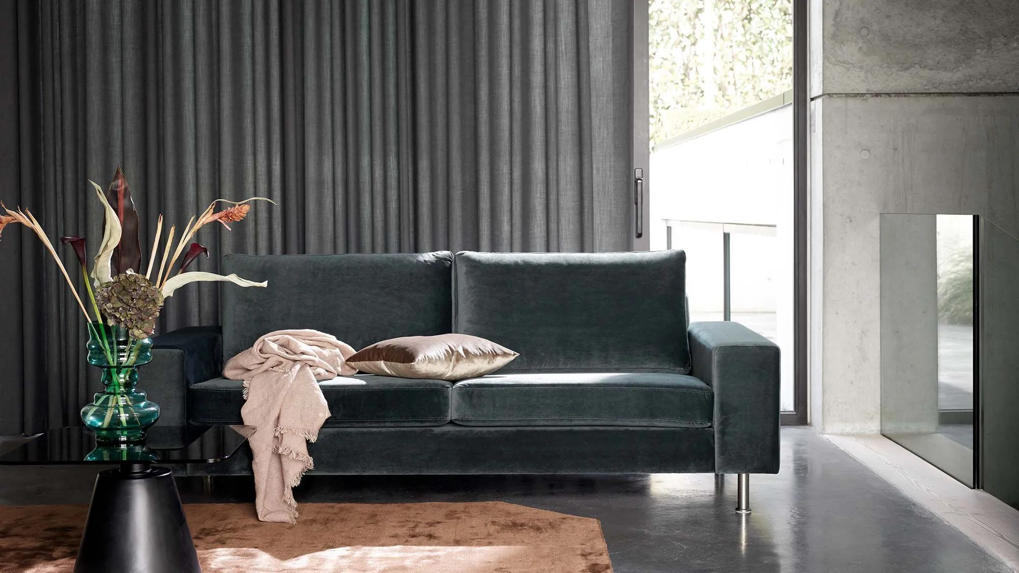 Диван Indivi - Tomelilla fabric 3144 Blue  -  Под заказ в интерьере