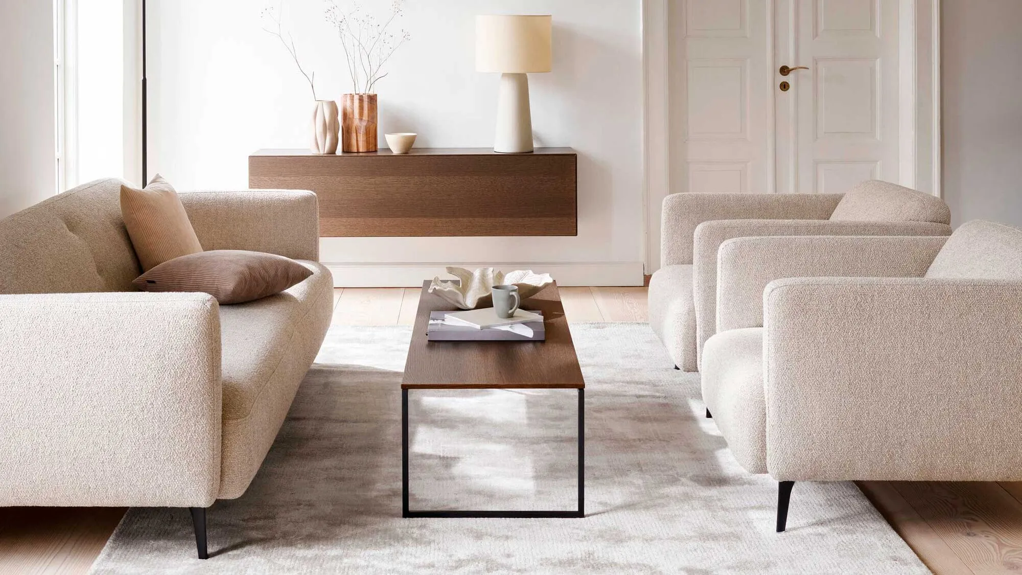 2-х местный диван Modena - Frisco 2056 Голубая ткань с функцией акваклин  -  Под заказ в интерьере