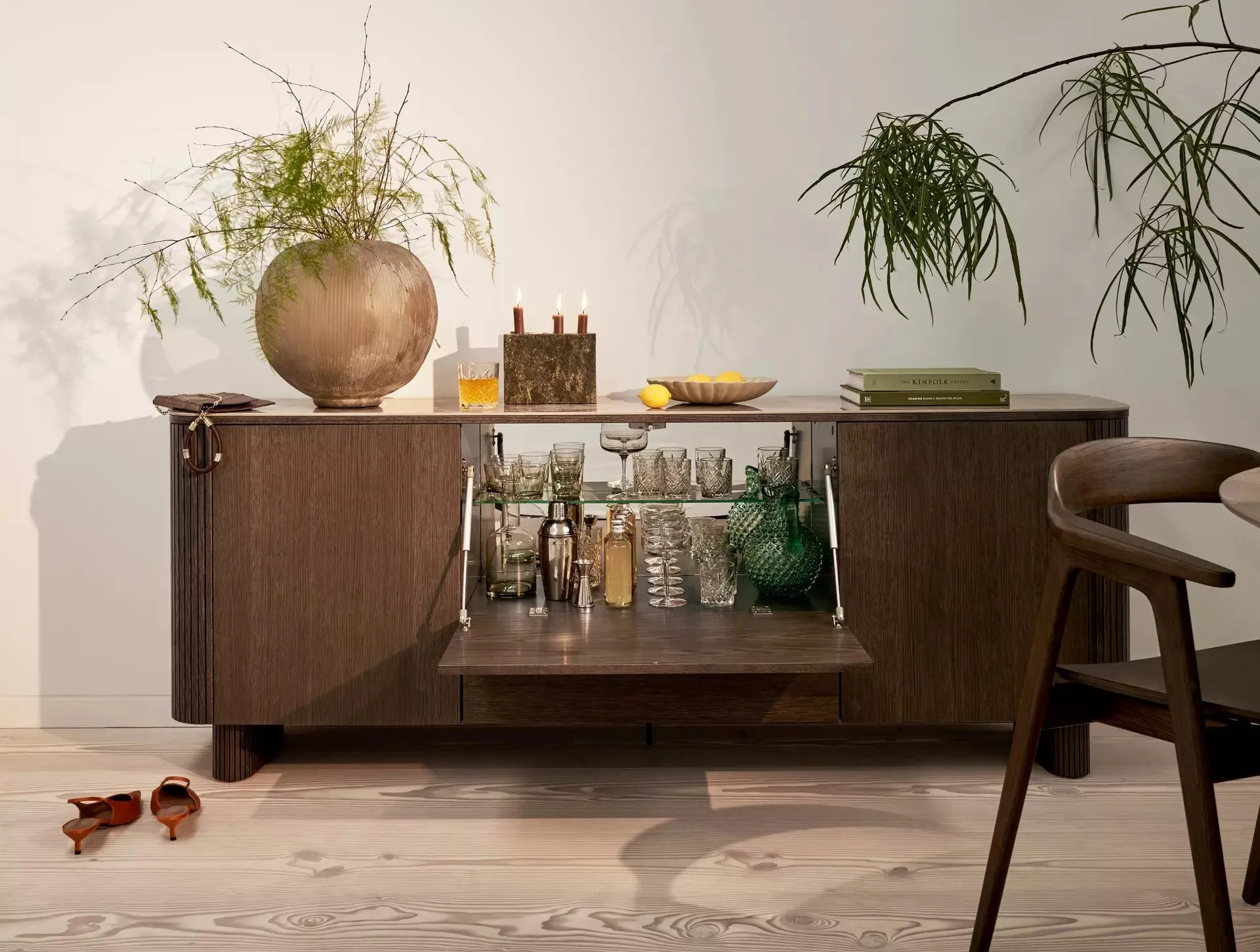 Комод Santiago -  Под заказ в интерьере