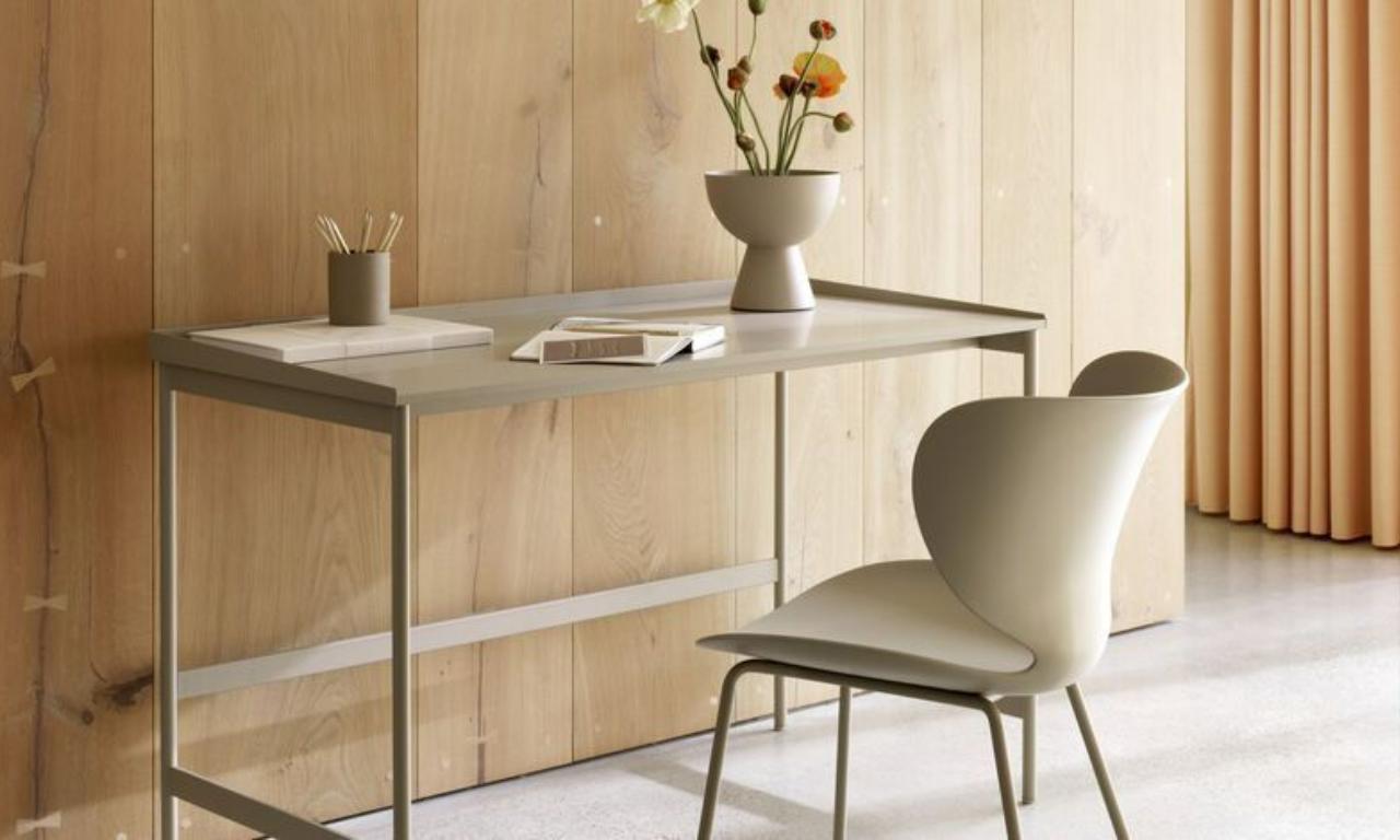 Рабочий стол Asti -  Под заказ в интерьере