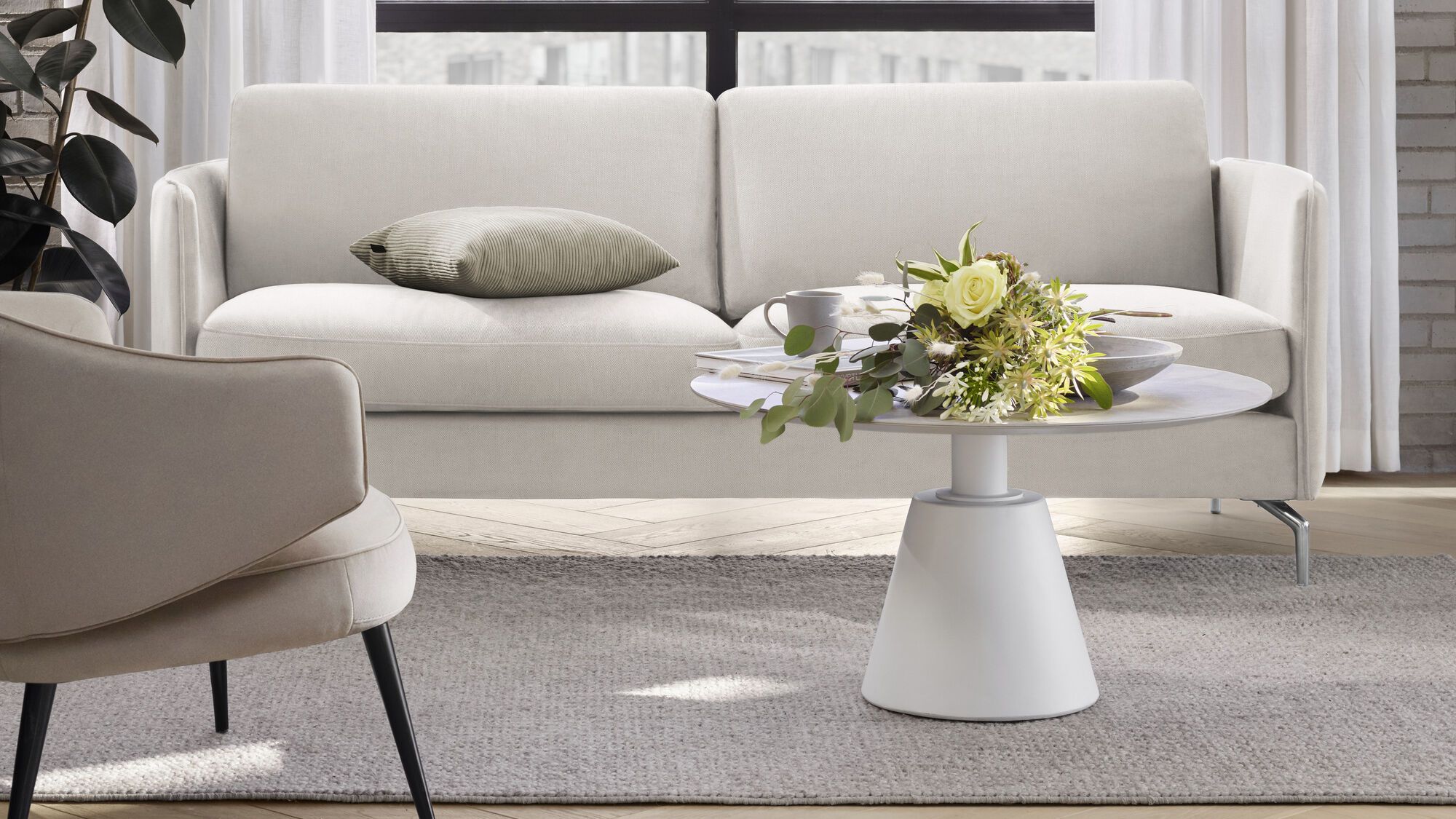 Журнальный столик Madrid -  Под заказ в интерьере