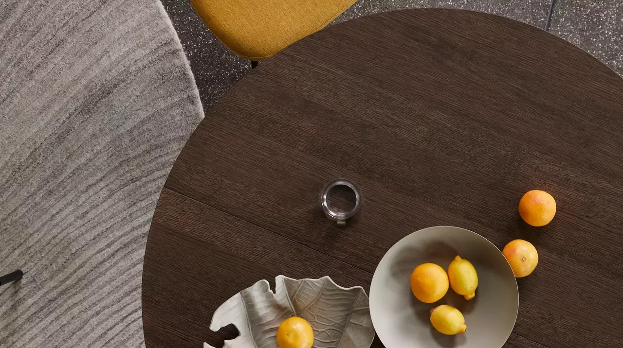 Раскладной обеденный стол Santiago -  Под заказ в интерьере