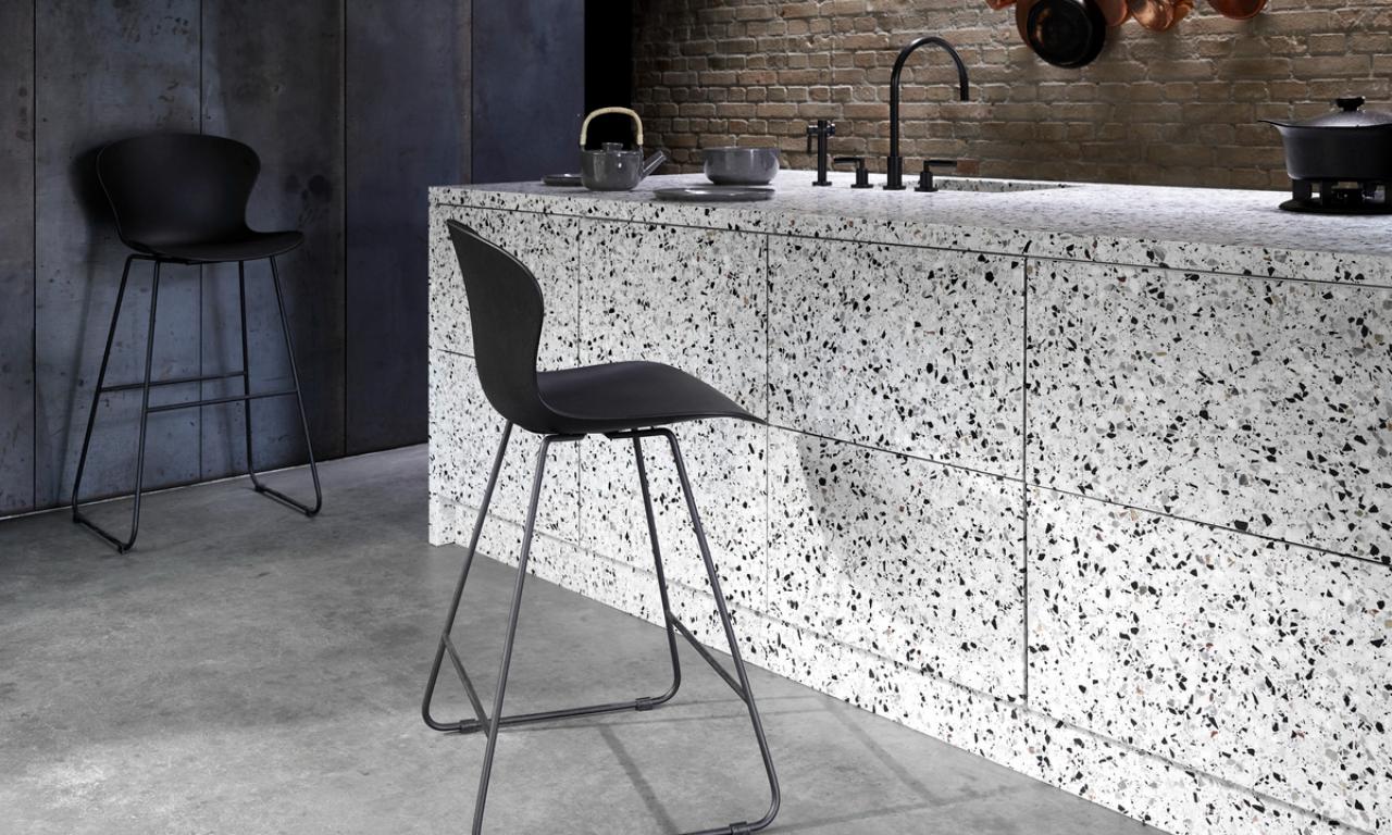 Барный стул Adelaide - Capri ткань песочного  цвета 3231 -  Под заказ в интерьере