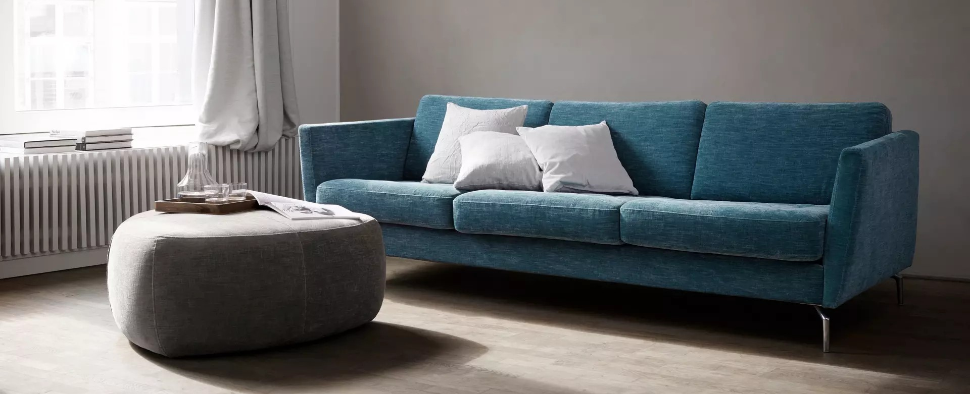 Пуф Bermuda - Frisco 2056 Голубая ткань с функцией акваклин  -  Под заказ в интерьере