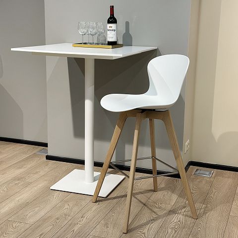 Барный стул Adelaide