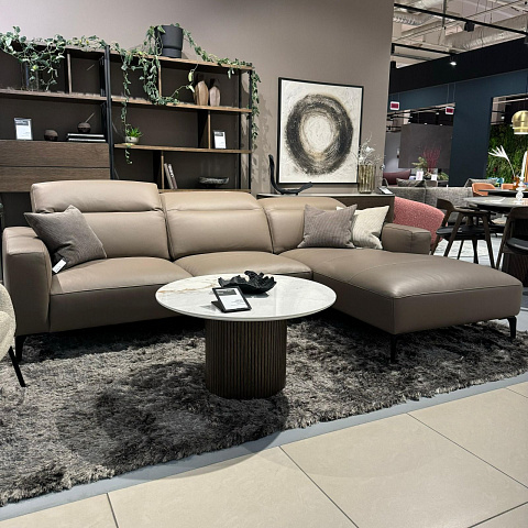 Угловой диван Zürich с лаунж модулем